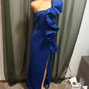 Elegant Blue One-Shoulder Dress